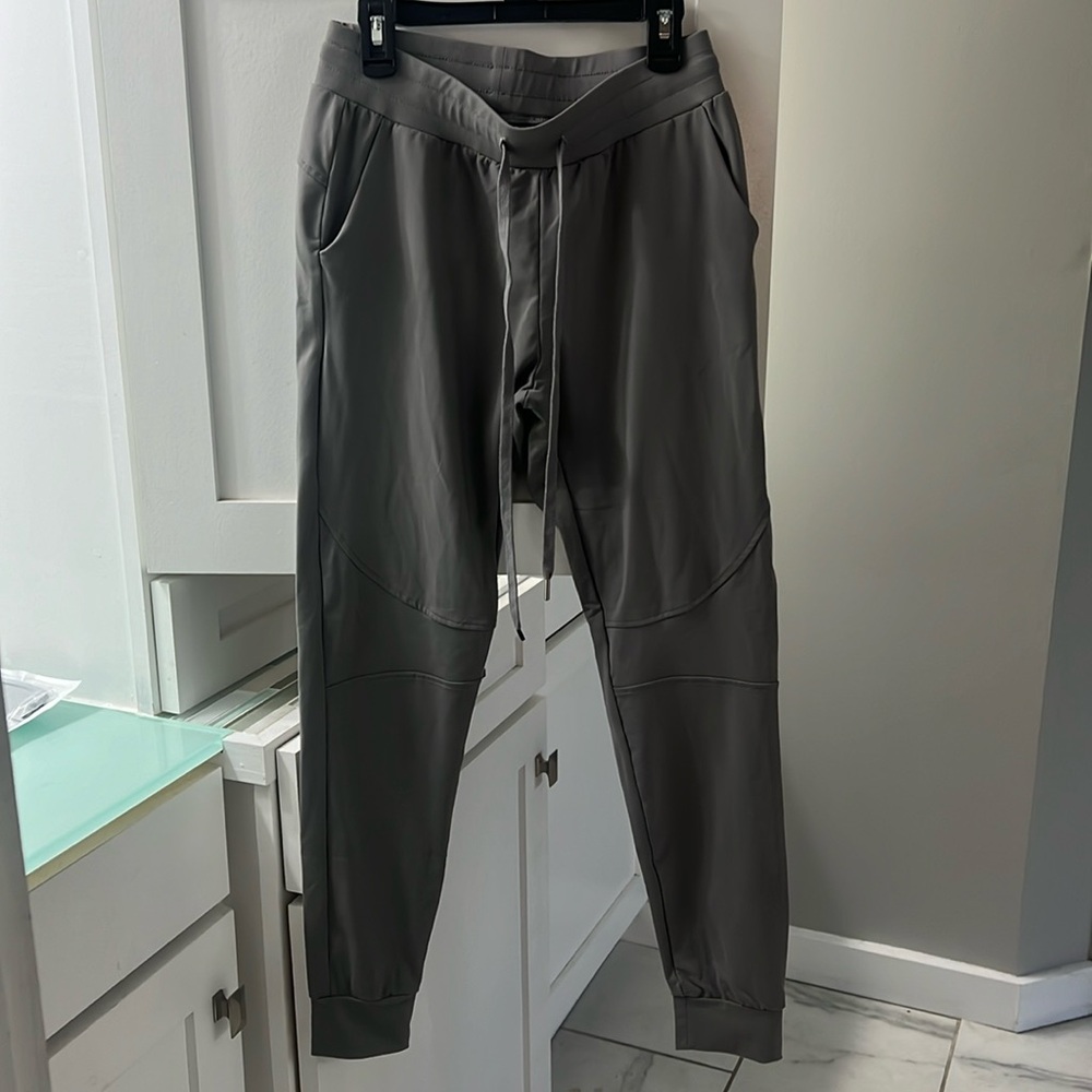 Buffbunny joggers - womens